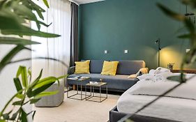 BRIGHT: Geräumiges Studio für 4 - Küche - Parkplatz